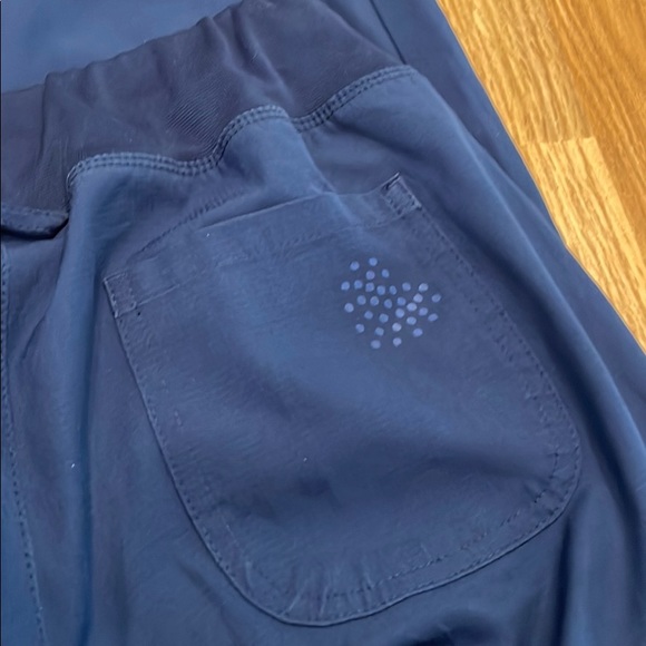 Small navy jogger scrub bottoms - Picture 5 of 5